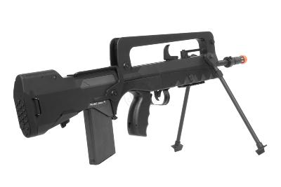 FAMAS  F1